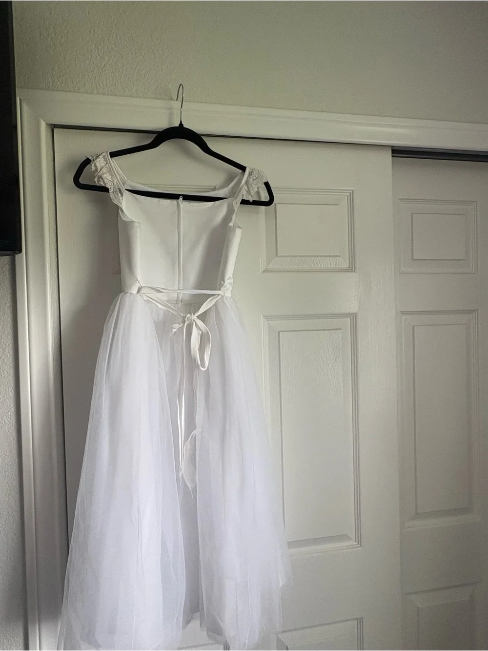 David's Bridal White Girls' Tulle Lace Strap Dress - Picture 5 of 7